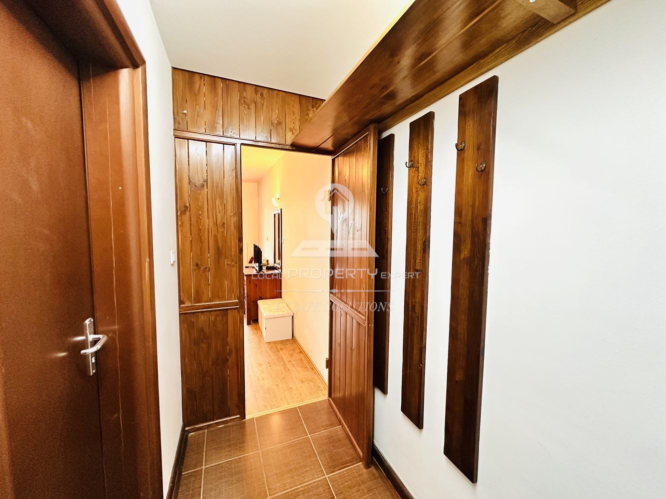 НАПЪЛНО ОБЗАВЕДЕНО СТУДИО С ТОП ЛОКАЦИЯ В СГРАДА "ТАМПЛИЕР", КВ. ГРАМАДЕТО, ГР. БАНСКО. - 0