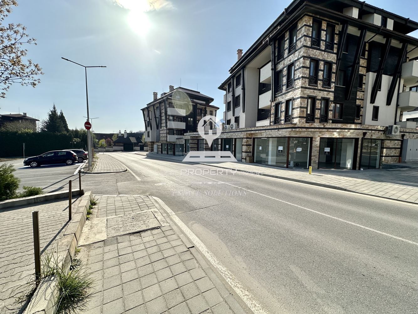 МАГАЗИН, ОФИС, РЕСТОРАНТ НА ТОП ЛОКАЦИЯ В ГР. БАНСКО. - 0