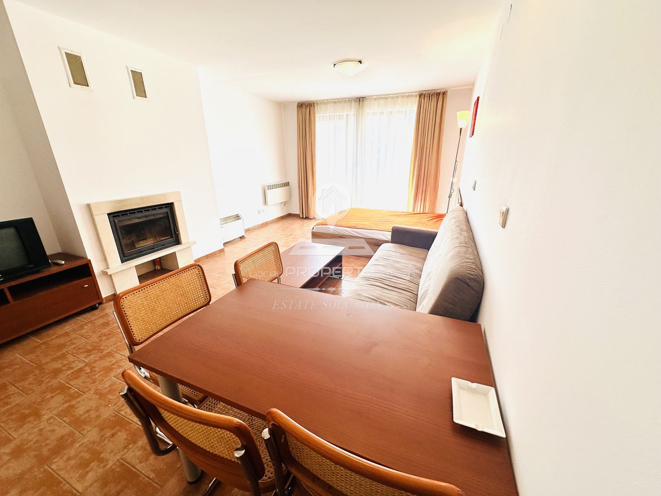 ЮЖНО, ОБЗАВЕДЕНО СТУДИО ПОД НАЕМ В КОМПЛЕКС "PRESPA", КВ. ГРАМАДЕТО, ГР. БАНСКО. - 0