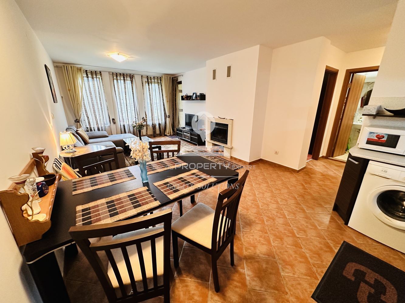 ЮЖЕН, ДВУСТАЕН, ОБЗАВЕДЕН АПАРТАМЕНТ, ПОД НАЕМ В КОМПЛЕКС "PRESPA", ГР.БАНСКО. - 0