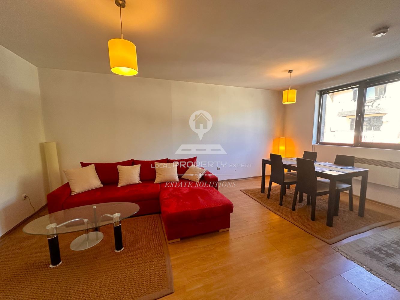 ПРОСТОРЕН ДВУСТАЕН АПАРТАМЕНТ В ЖИЛИЩНА СГРАДА "ВИХРЕН" ИДЕАЛЕН ЦЕНТЪР НА ГР.БАНСКО. - 0