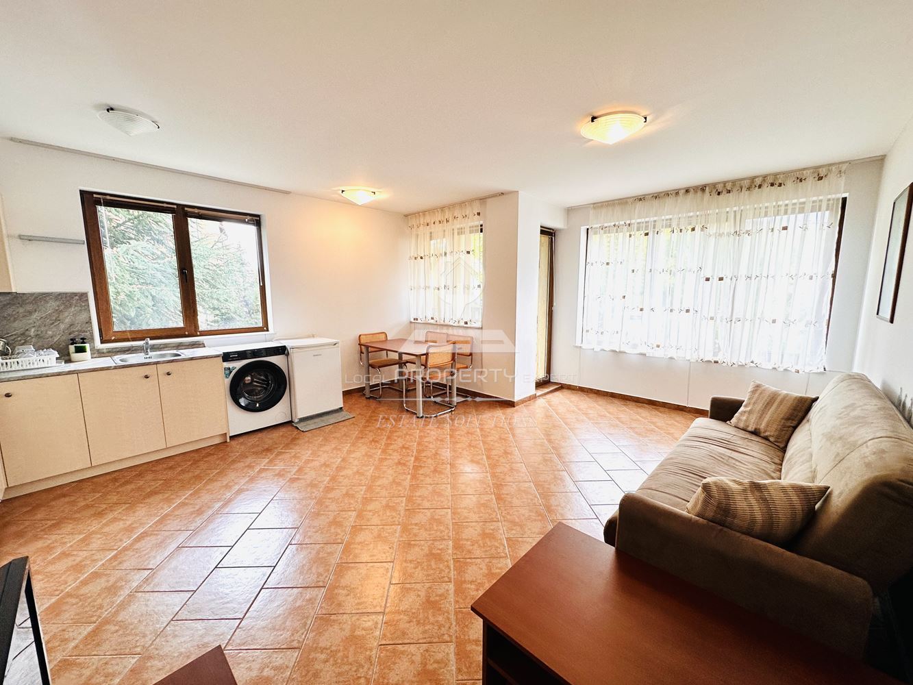 ДВУСТАЕН, ОБЗАВЕДЕН АПАРТАМЕНТ ПОД НАЕМ В КОМПЛЕКС "PRESPA", ГР.БАНСКО. - 0