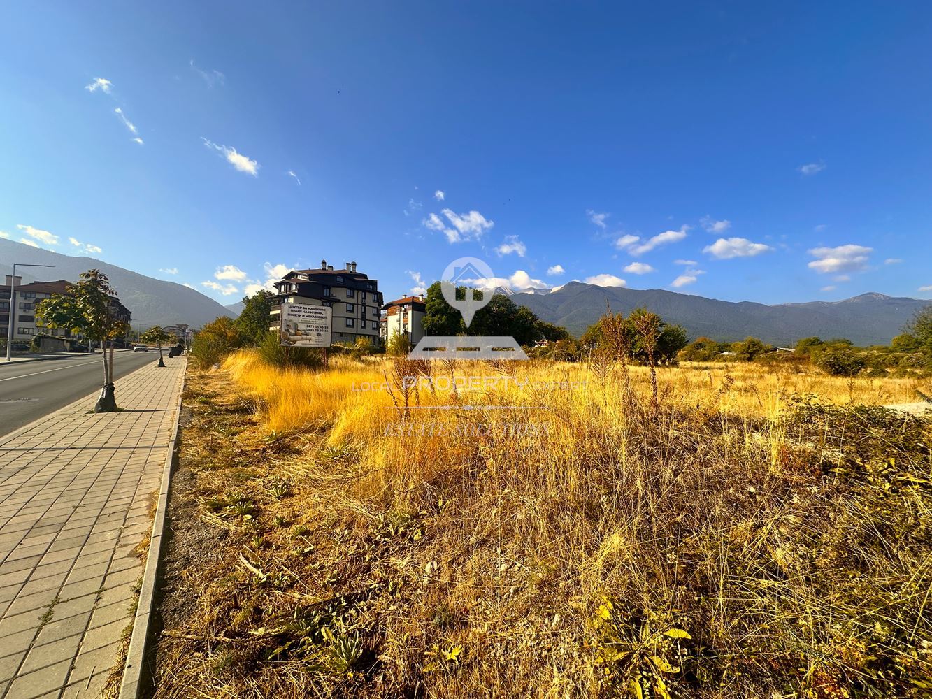 ЗЕМЯ С ВЪЗМОЖНОСТ ЗА РЕГУЛАЦИЯ В ЖИЛИЩНАТА ЧАСТ НА БАНСКО, МЕСТНОСТ ПАРЦАЛЕТО - 0