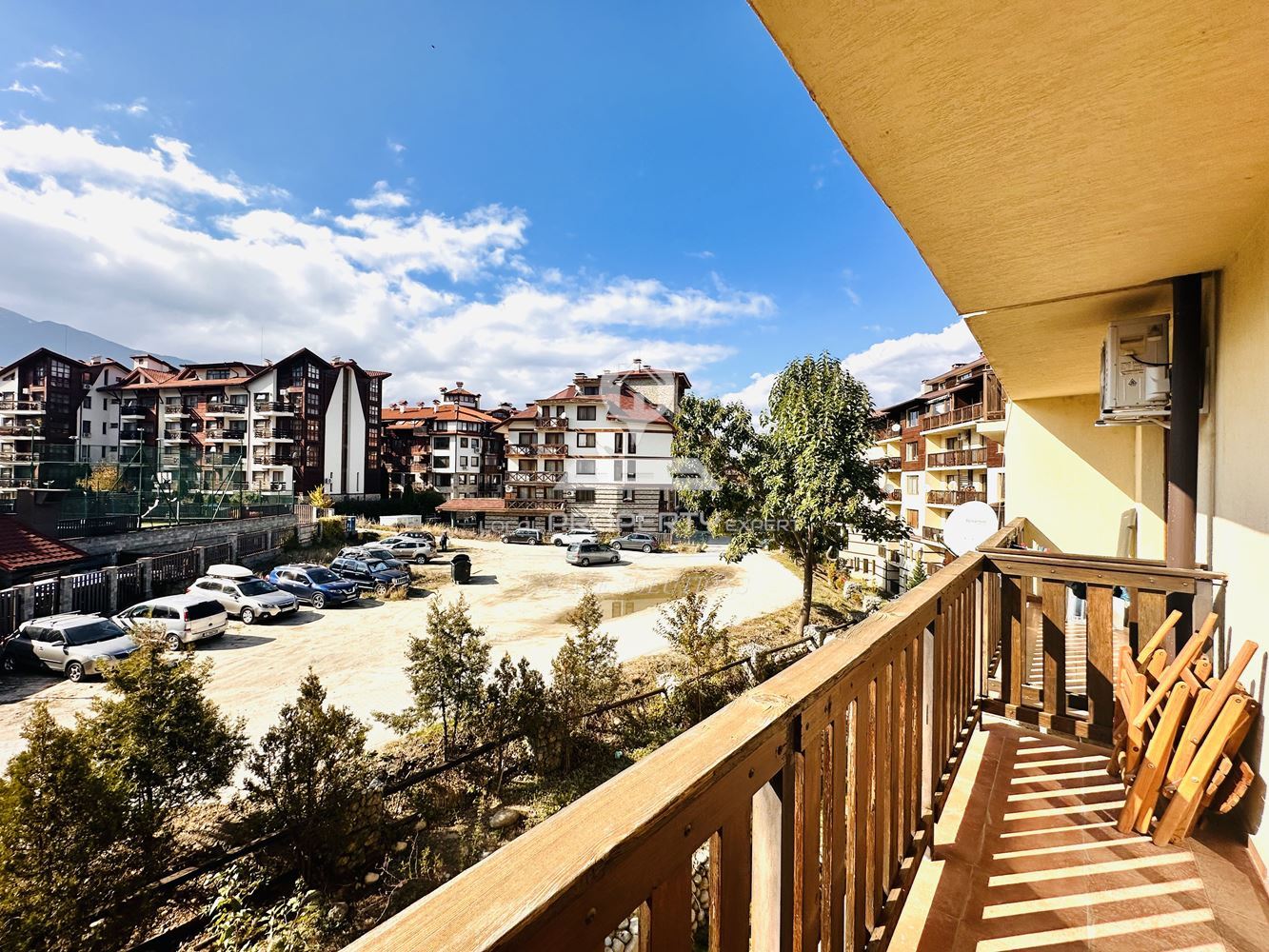 ЮЖНО, ОБЗАВЕДЕНО СТУДИО ПОД НАЕМ В КОМПЛЕКС "PRESPA", КВ. ГРАМАДЕТО, ГР. БАНСКО. - 0