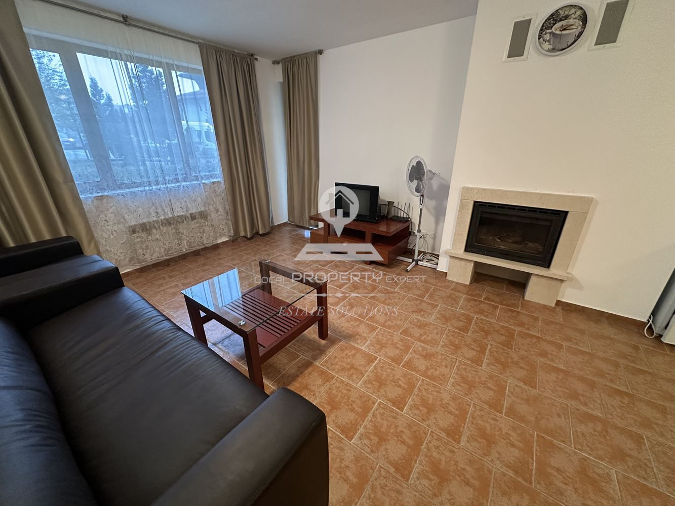 ОБЗАВЕДЕН, ТРИСТАЕН АПАРТАМЕНТ, ПОД НАЕМ В ЖИЛИЩНА СГРАДА "PRESPA", М. ГРАМАДЕТО, ГР. БАНСКО. - 0