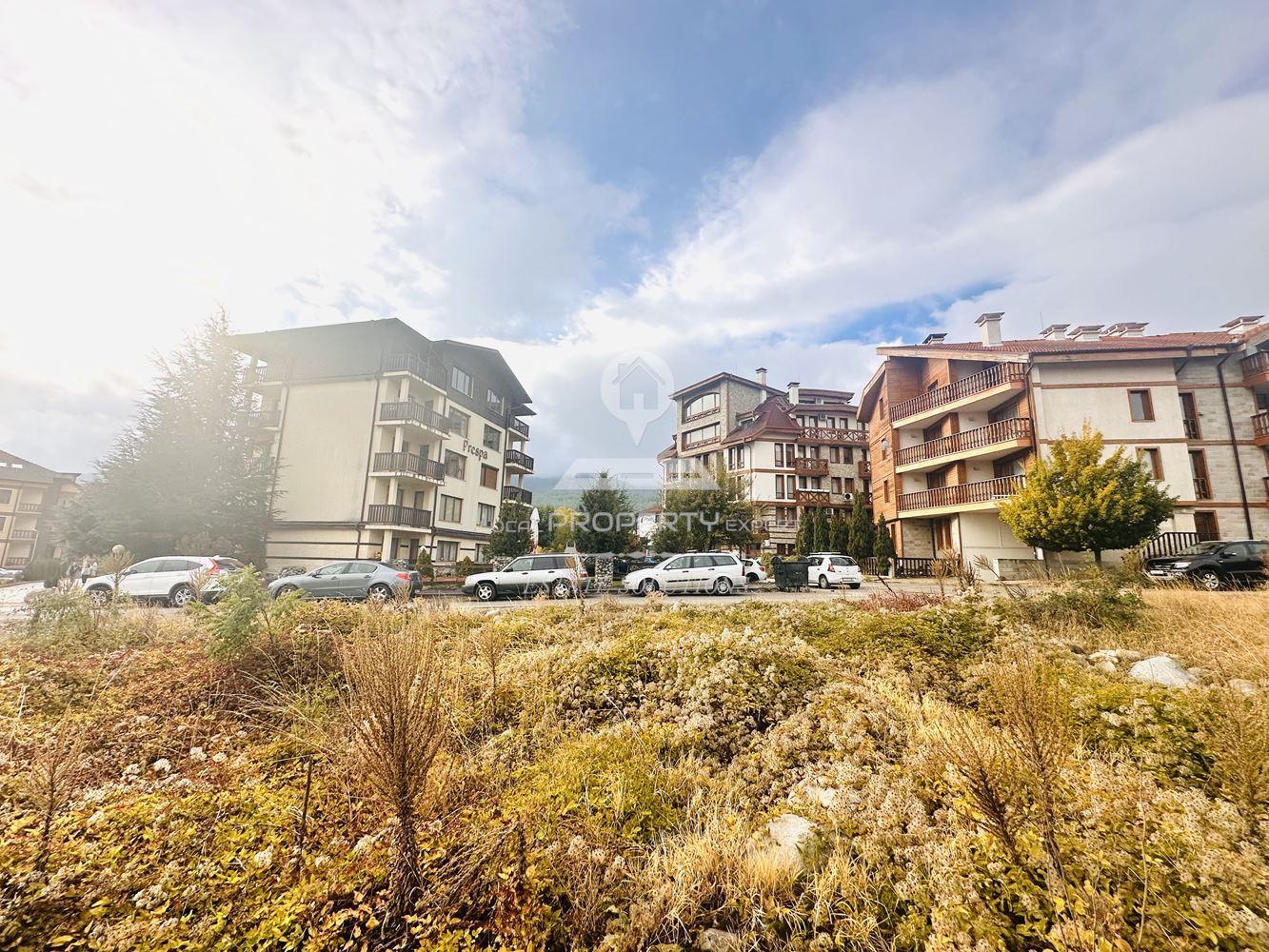 ПРОДАВА СЕ ПАРЦЕЛ ЗА СТРОИТЕЛСТВО НА КЪЩА В СКИ ЗОНАТА НА ГР. БАНСКО, КВ. ГРАМАДЕТО. - 0