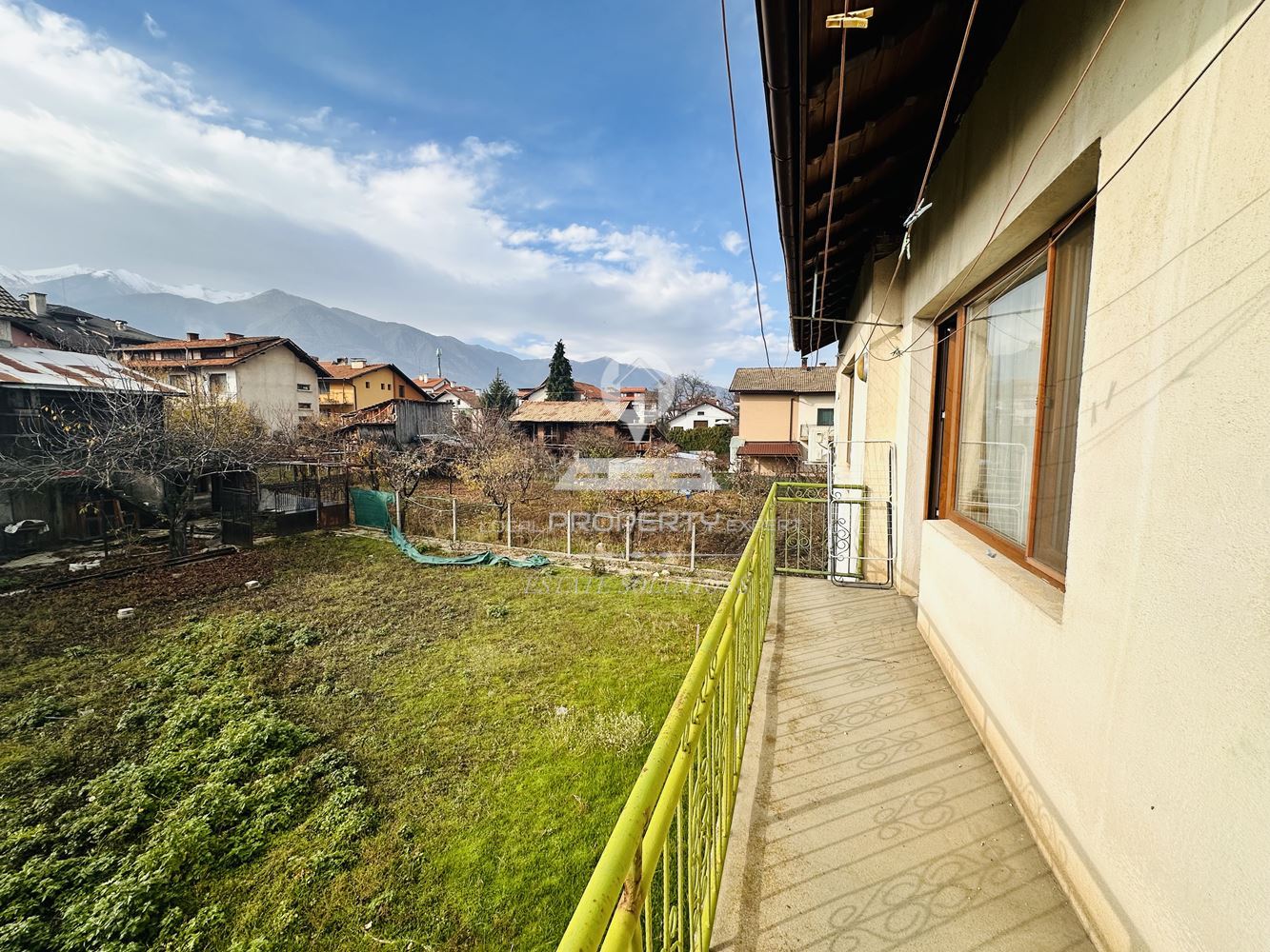 НАПЪЛНО ОБЗАВЕДЕН ЕТАЖ ОТ КЪЩА ПОД НАЕМ В ЖИЛИЩЕН РАЙОН, УЛ. ВАСИЛ АПРИЛОВ, КВ. ГЛАЗНЕ, ГР. БАНСКО. - 0