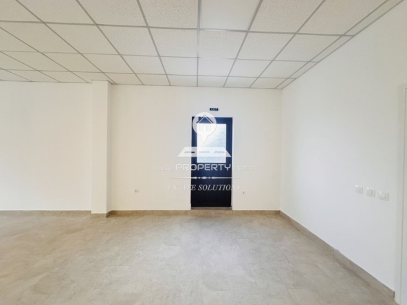 ТЪРГОВСКО ПОМЕЩЕНИЕ С ТОП ЛОКАЦИЯ, УЛ. ПИРИН 64, ГР. БАНСКО. - 0