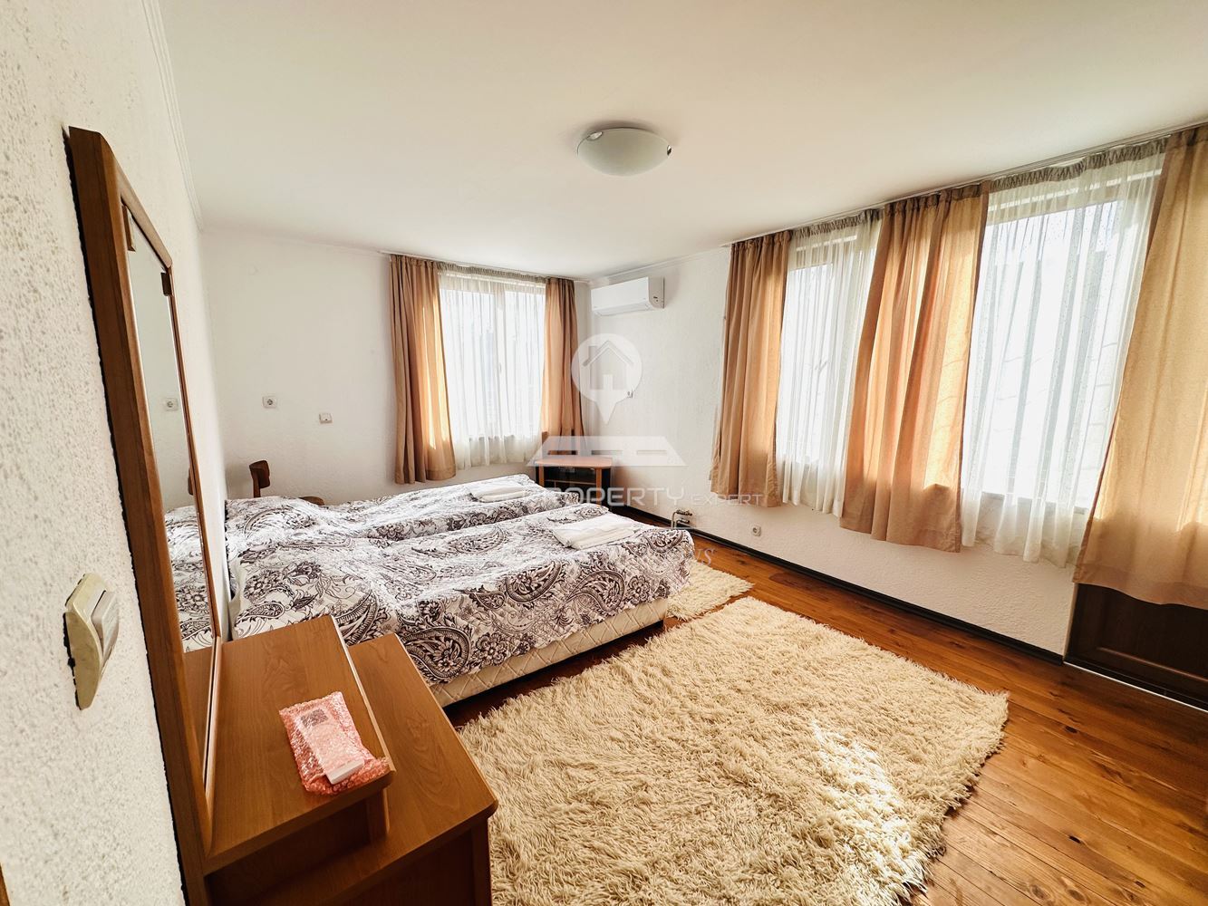 НАПЪЛНО ОБЗАВЕДЕН ЕТАЖ ОТ КЪЩА ПОД НАЕМ В ЖИЛИЩЕН РАЙОН, УЛ. ВАСИЛ АПРИЛОВ, КВ. ГЛАЗНЕ, ГР. БАНСКО. - 0