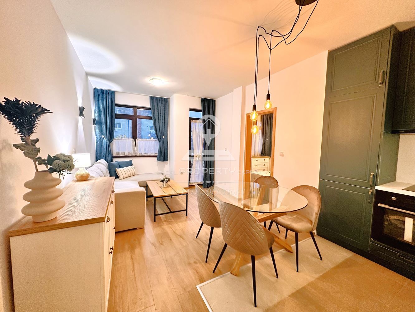 ДВУСТАЕН АПАРТАМЕНТ В ЖИЛИЩНА СГРАДА, С ПАРКО МЯСТО И МАЗЕ, ГР. БАНСКО - 0