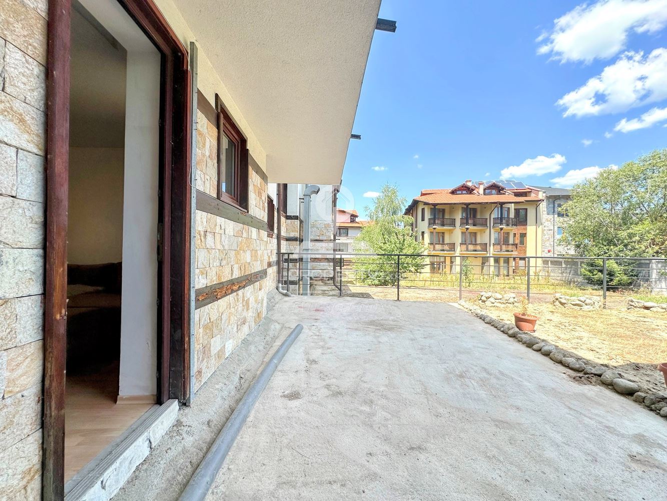 ДВУСТАЕН АПАРТАМЕНТ В ЖИЛИЩНА СГРАДА 'MOUNTAIN PARADISE 2', ГР. БАНСКО. - 0