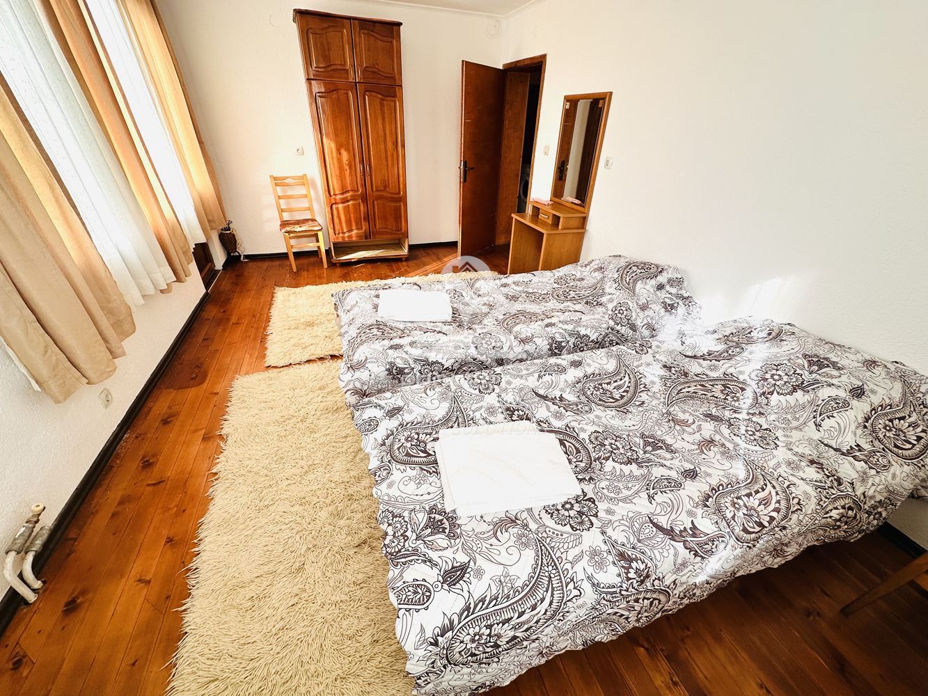 НАПЪЛНО ОБЗАВЕДЕН ЕТАЖ ОТ КЪЩА ПОД НАЕМ В ЖИЛИЩЕН РАЙОН, УЛ. ВАСИЛ АПРИЛОВ, КВ. ГЛАЗНЕ, ГР. БАНСКО. - 0