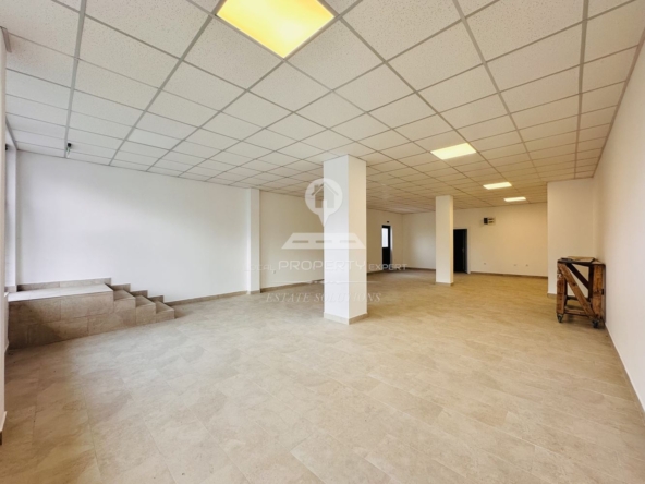 ТЪРГОВСКО ПОМЕЩЕНИЕ ПОД НАЕМ С ТОП ЛОКАЦИЯ, УЛ. "ПАТРИАРХ ЕВТИМИ", ГР. БАНСКО. - 0