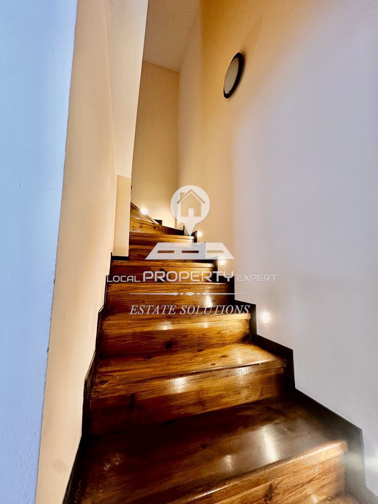 РЕНОВИРАНА ЕДНОФАМИЛНА КЪЩА ПОД НАЕМ В КОМПЛЕКС "PINE ROSE", МЕСТНОСТА "СВЕТИ ИВАН", ГР. БАНСКО. - 0