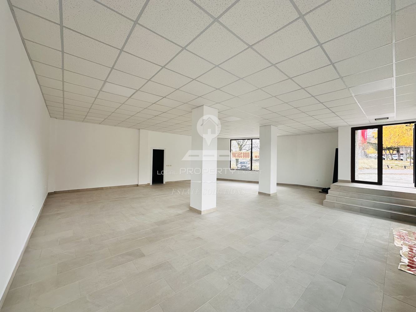 Магазин - Благоевград, област, гр.Банско - 0