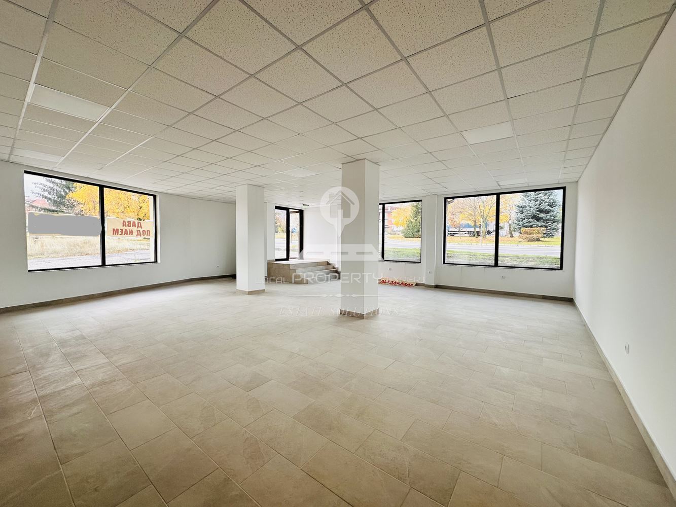 Магазин - Благоевград, област, гр.Банско - 0