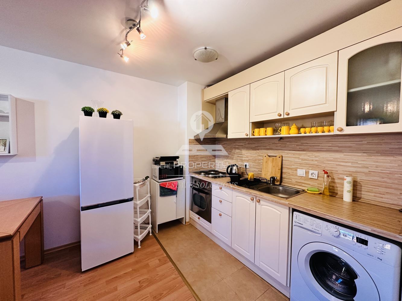 ДВУСТАЕН АПАРТАМЕНТ В ЖИЛИЩНА СГРАДА 'MOUNTAIN PARADISE 2', ГР. БАНСКО. - 0