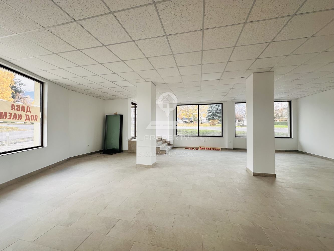 Магазин - Благоевград, област, гр.Банско - 0