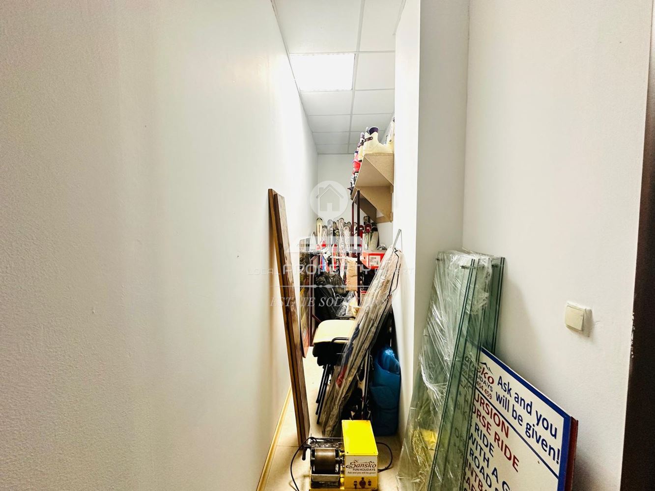 ТЪРГОВСКО ПОМЕЩЕНИЕ С ТОП ЛОКАЦИЯ, УЛ. ПИРИН 127, М. ГРАМАДЕТО, ГР. БАНСКО. - 0