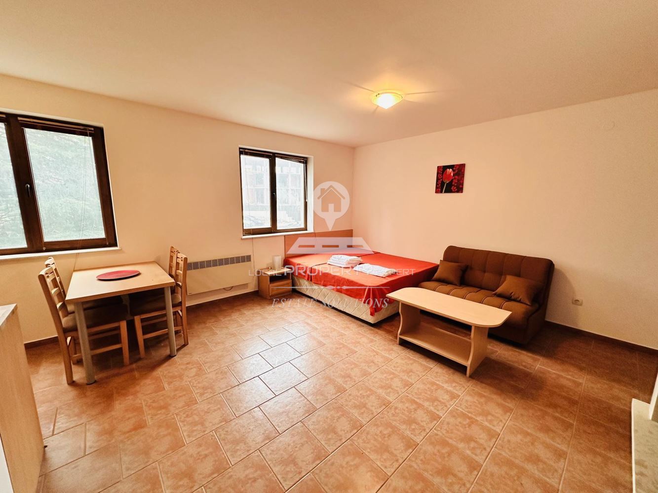 ОБЗАВЕДЕНО СТУДИО ПОД НАЕМ В ЖИЛИЩНА СГРАДА "СТАРИЯТ ХАН", М. ГРАМАДЕТО ГР.БАНСКО - 0