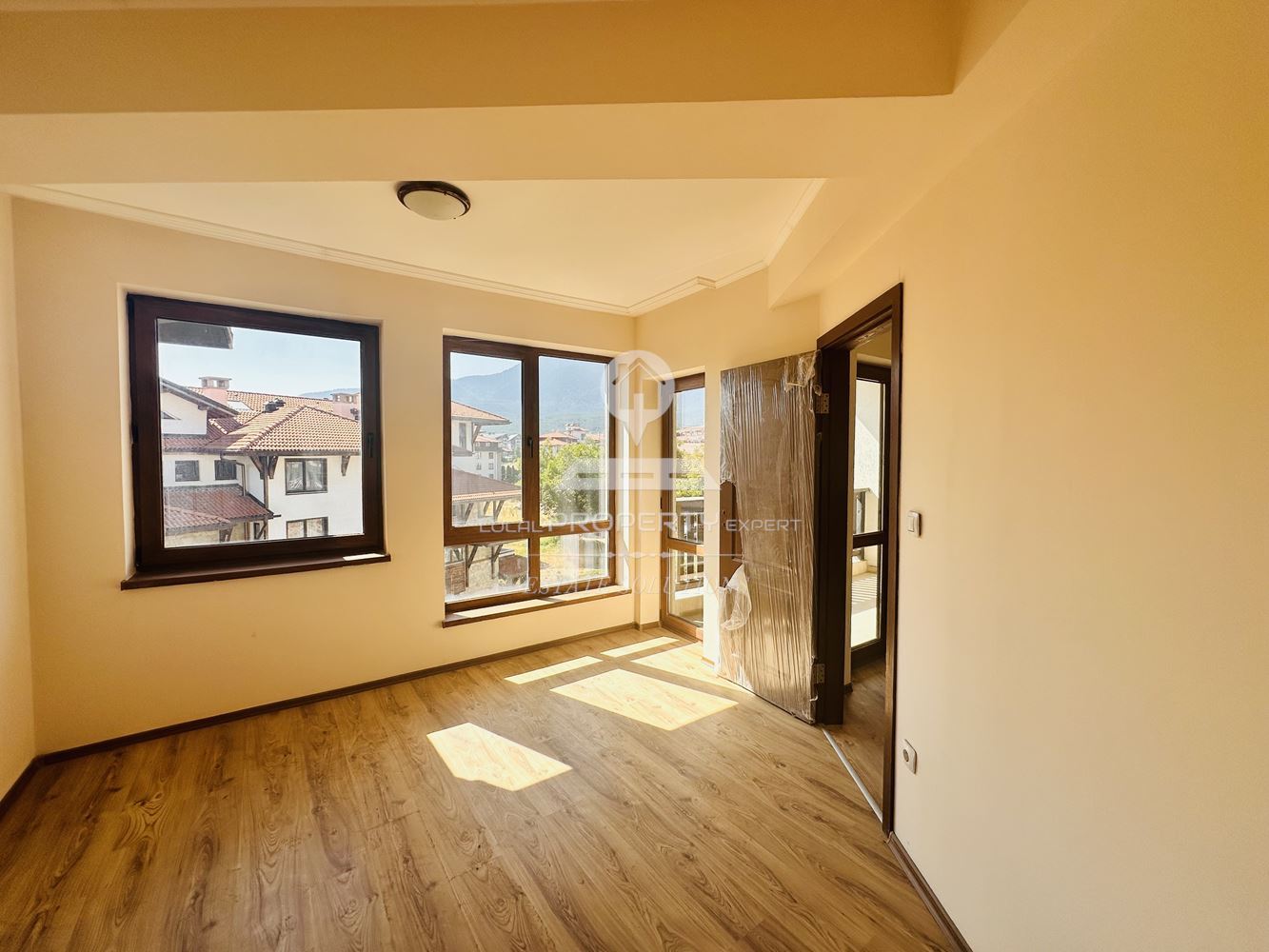 МЕЗОНЕТ С ЮЖНО ИЗЛОЖЕНИЕ, В ЖИЛИЩНА СГРАДА "ORCHARD" ГР. БАНСКО - 0