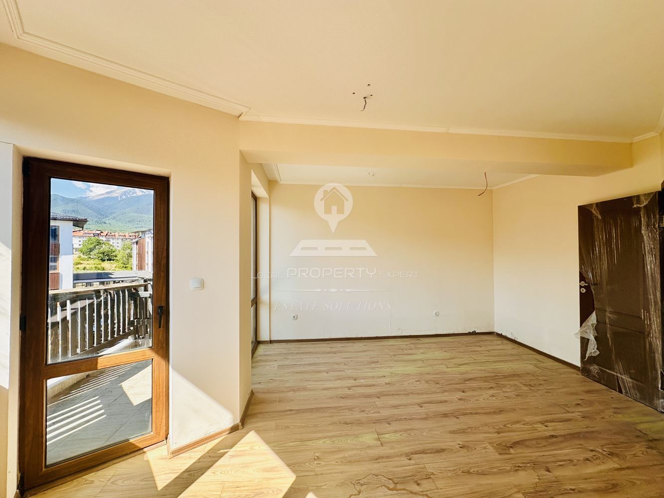 МЕЗОНЕТ С ЮЖНО ИЗЛОЖЕНИЕ, В ЖИЛИЩНА СГРАДА "ORCHARD" ГР. БАНСКО - 0