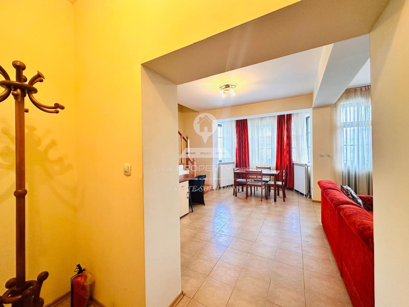 НАПЪЛНО ОБЗАВЕДЕНА ЕДНОФАМИЛНА КЪЩА НА ДВА ЕТАЖА, ПОД НАЕМ В КОМЛЕКС "PINE ROSE", МЕСТНОСТА "СВЕТИ ИВАН", ГР. БАНСКО. - 0