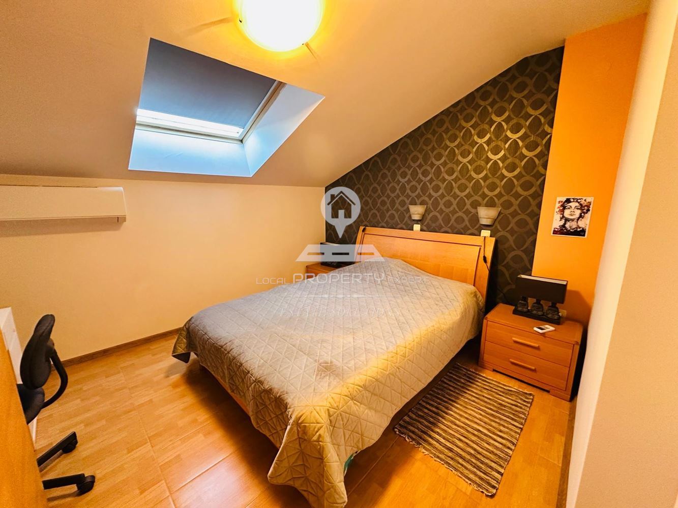 ЮЖЕН ОБЗАВЕДЕН ТРИСТАЕН АПАРТАМЕНТ ПОД НАЕМ В ЖИЛИЩНА СГРАДА "ПРЕСПА", М. ГРАМАДЕТО, ГР. БАНСКО. - 0