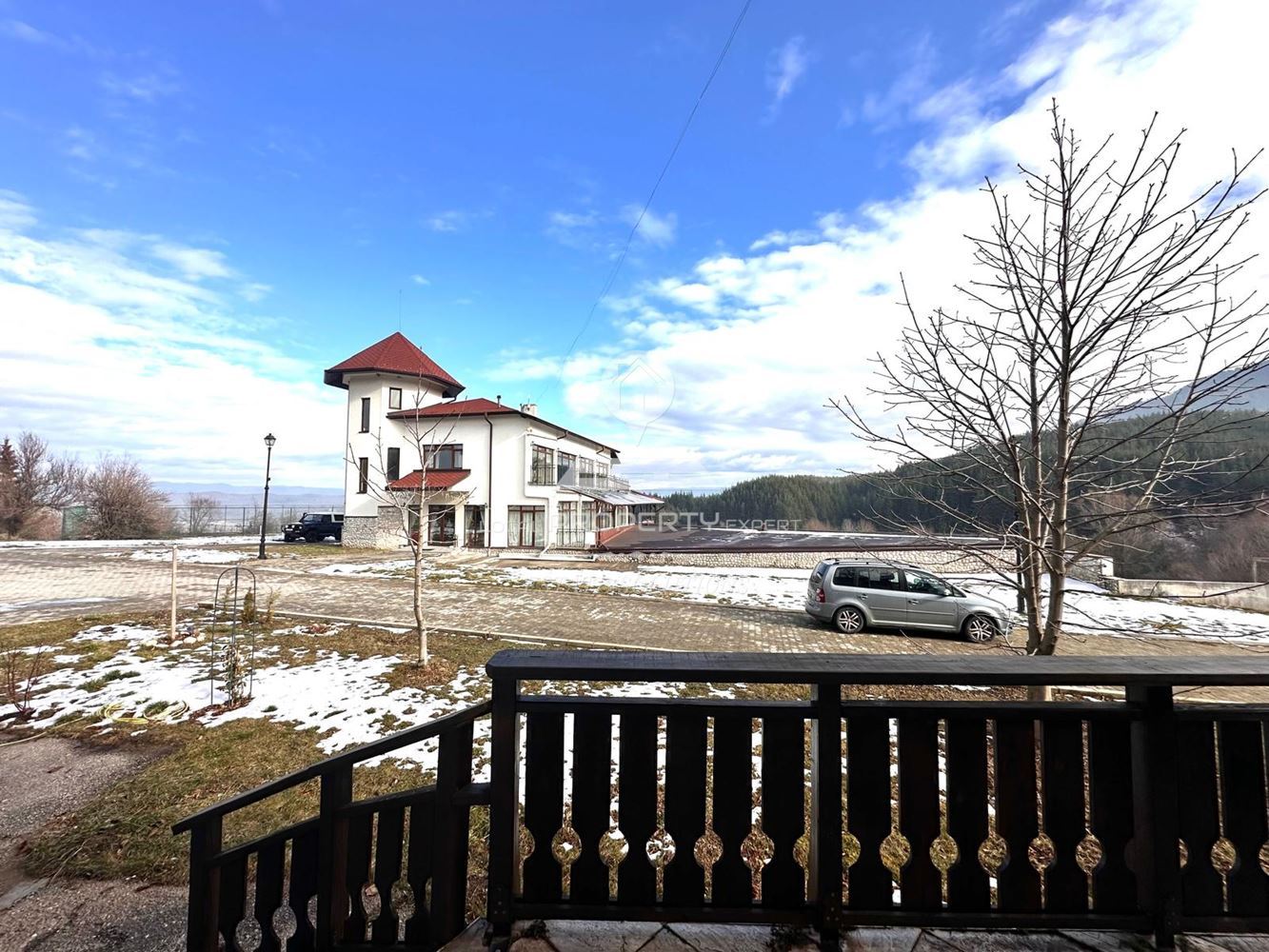 НАПЪЛНО ОБЗАВЕДЕНА КЪЩА С ТРИ СПАЛНИ ПОД НАЕМ В КОМЛЕКС "PINE ROSE", МЕСТНОСТА "СВЕТИ ИВАН", ГР. БАНСКО. - 0