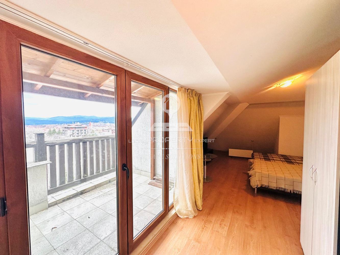 НАПЪЛНО ОБЗАВЕДЕН ТРИСТАЕН МЕЗОНЕТ ПОД НАЕМ В РАЙОНА НА ЕКОНТ, УЛ. ВАСИЛ КЪНЧЕВ 1, ГР. БАНСКО. - 0