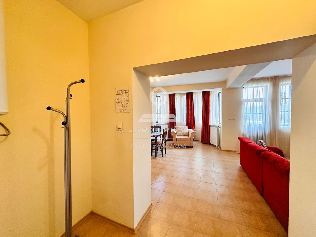 НАПЪЛНО ОБЗАВЕДЕНА КЪЩА С ТРИ СПАЛНИ ПОД НАЕМ В КОМЛЕКС "PINE ROSE", МЕСТНОСТА "СВЕТИ ИВАН", ГР. БАНСКО. - 0