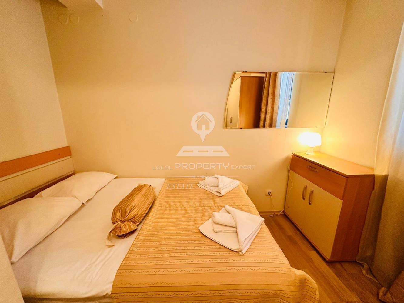 НАПЪЛНО ОБЗАВЕДЕНА КЪЩА С ТРИ СПАЛНИ ПОД НАЕМ В КОМЛЕКС "PINE ROSE", МЕСТНОСТА "СВЕТИ ИВАН", ГР. БАНСКО. - 0