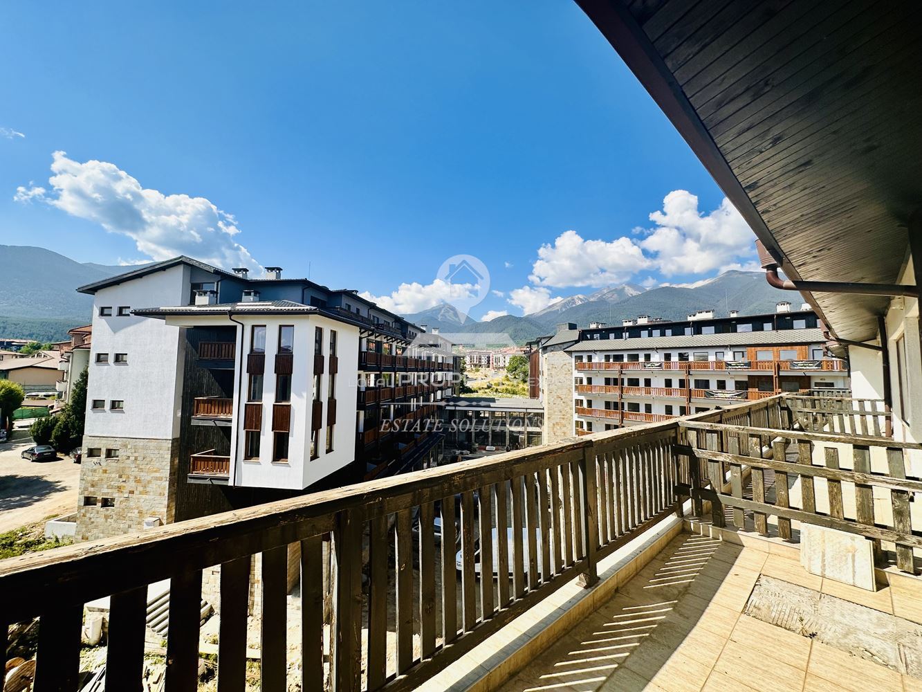 ПРОСТОРЕН ЧЕТИРИСТАЕН ЮЖЕН АПАРТАМЕНТ В ЖИЛИЩНА СГРАДА "ORCHARD" ГР.БАНСКО - 0