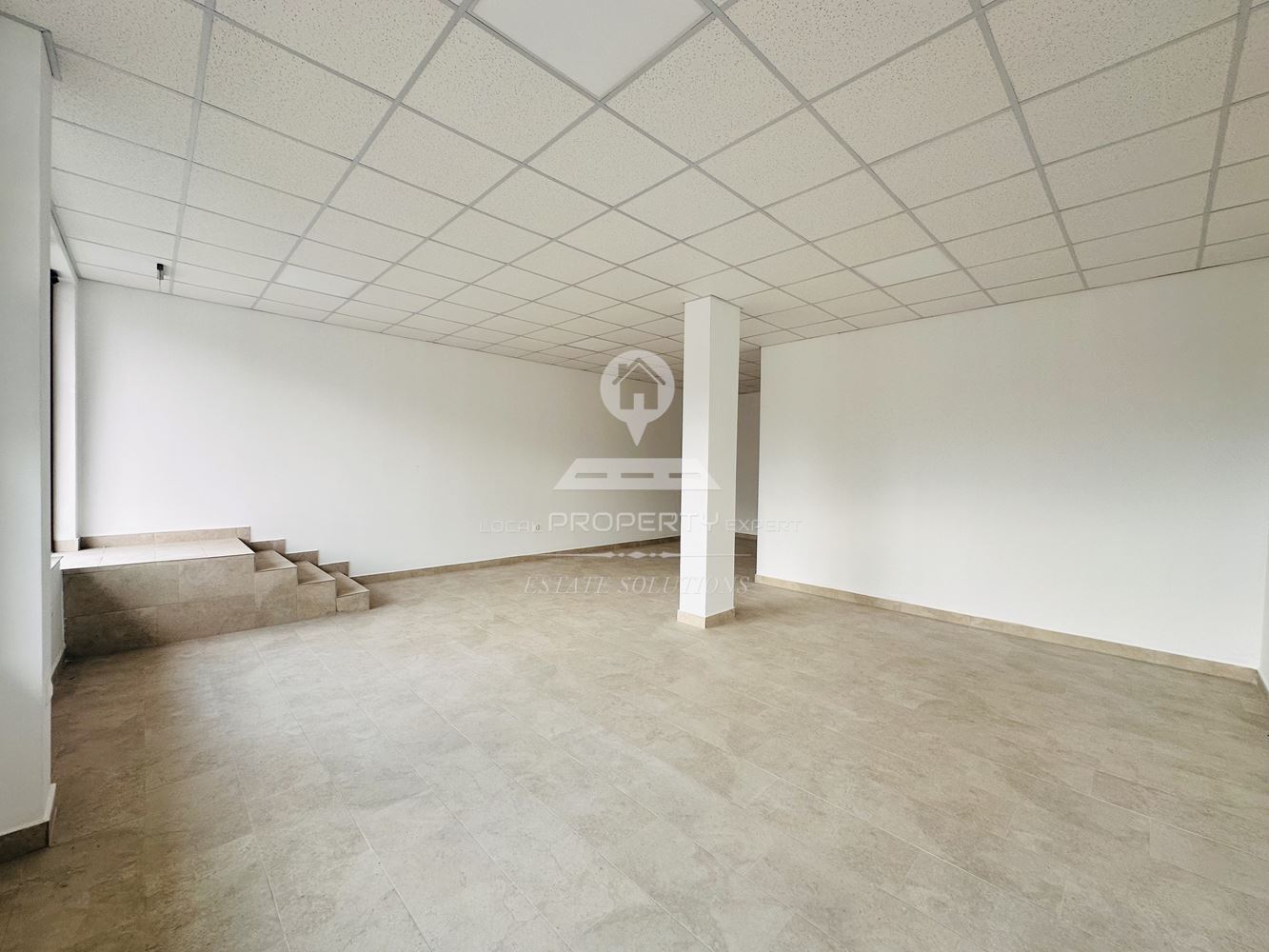 ТЪРГОВСКО ПОМЕЩЕНИЕ ПОД НАЕМ С ТОП ЛОКАЦИЯ, УЛ. ПАТРИАРХ ЕВТИМИ, ГР. БАНСКО. - 0