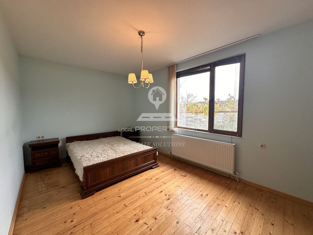 ЕДНОФАМИЛНА КЪЩА С ПРОСТОРЕН ДВОР И ТОП ЛОКАЦИЯ - ИДЕАЛЕН ЦЕНТЪР НА СЕЛО БАНЯ. - 0