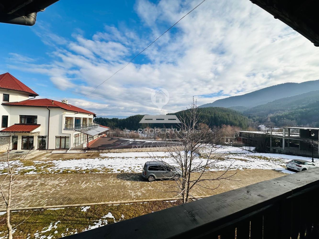 НАПЪЛНО ОБЗАВЕДЕНА КЪЩА С ТРИ СПАЛНИ ПОД НАЕМ В КОМЛЕКС "PINE ROSE", МЕСТНОСТА "СВЕТИ ИВАН", ГР. БАНСКО. - 0