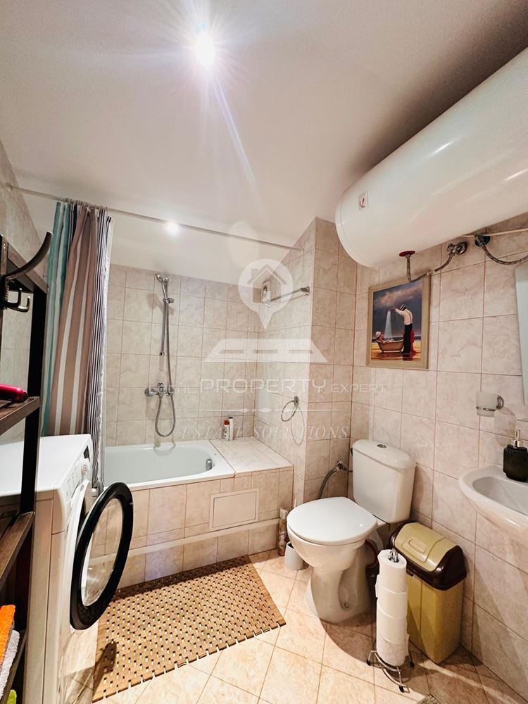 ЮЖЕН ОБЗАВЕДЕН ТРИСТАЕН АПАРТАМЕНТ ПОД НАЕМ В ЖИЛИЩНА СГРАДА "ПРЕСПА", М. ГРАМАДЕТО, ГР. БАНСКО. - 0