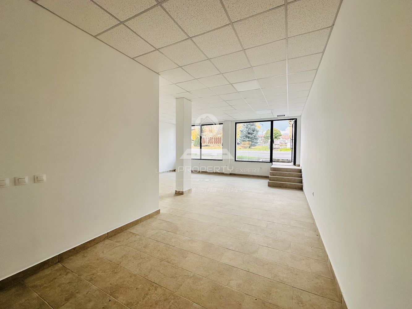 ТЪРГОВСКО ПОМЕЩЕНИЕ ПОД НАЕМ С ТОП ЛОКАЦИЯ, УЛ. ПАТРИАРХ ЕВТИМИ, ГР. БАНСКО. - 0