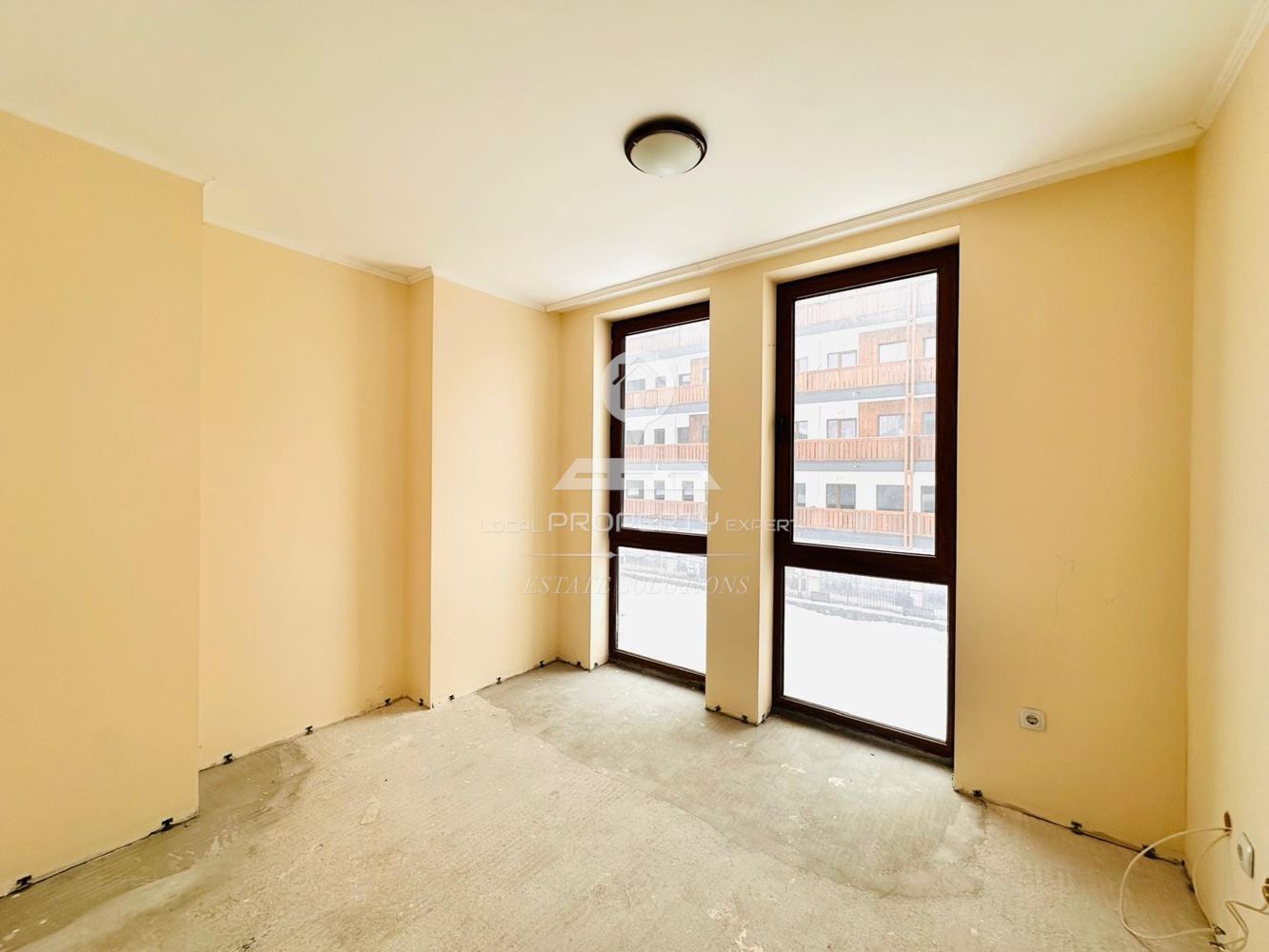 ЮЖЕН, ТРИСТАЕН АПАРТАМЕНТ В ЖИЛИЩНА СГРАДА "ORCHARD'', КВ. ГЛАЗНЕ, ГР. БАНСКО. - 0