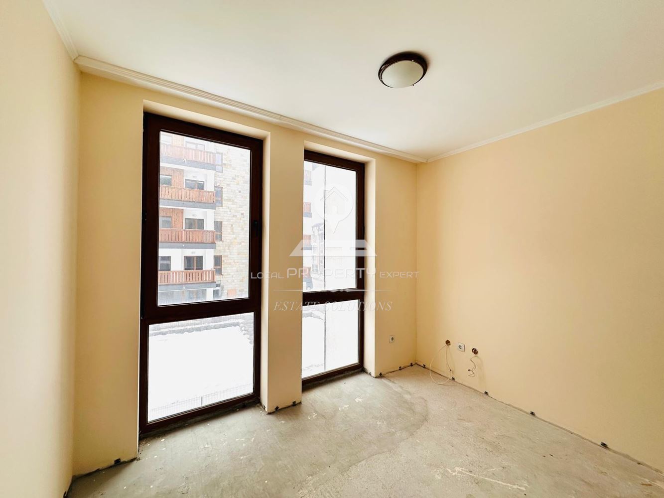 ЮЖЕН, ТРИСТАЕН АПАРТАМЕНТ В ЖИЛИЩНА СГРАДА "ORCHARD'', КВ. ГЛАЗНЕ, ГР. БАНСКО. - 0