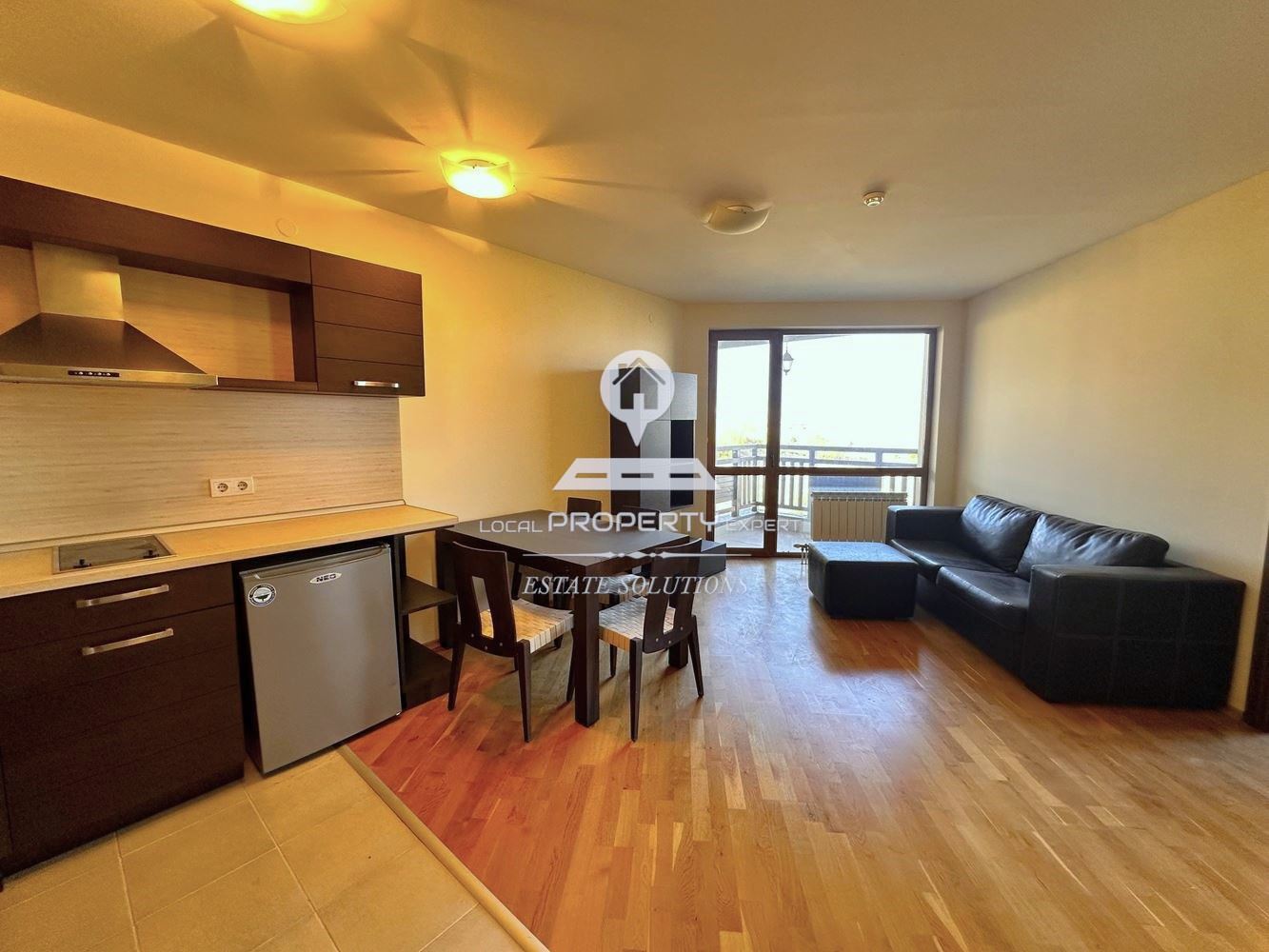 ОБЗАВЕДЕН ТРИСТАЕН АПАРТАМЕНТ В ЖИЛИЩНА СГРАДА „ALL SEASON CLUB“, ГР. БАНСКО - 0