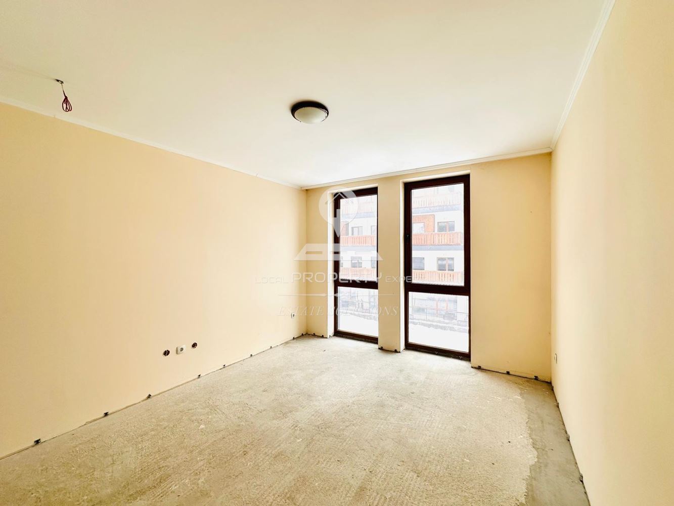 ЮЖЕН, ТРИСТАЕН АПАРТАМЕНТ В ЖИЛИЩНА СГРАДА "ORCHARD'', КВ. ГЛАЗНЕ, ГР. БАНСКО. - 0