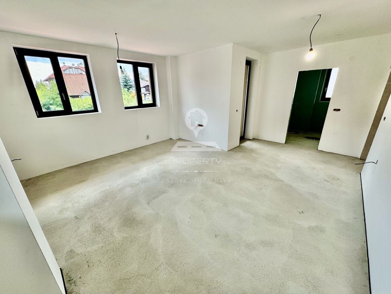 НОВА ЕДНОФАМИЛНА КЪЩА "ДО МЕБЕЛИ" - ПОДОВО С ТЕРМОПОМПА И ПРОСТОРЕН ГАРАЖ - 0