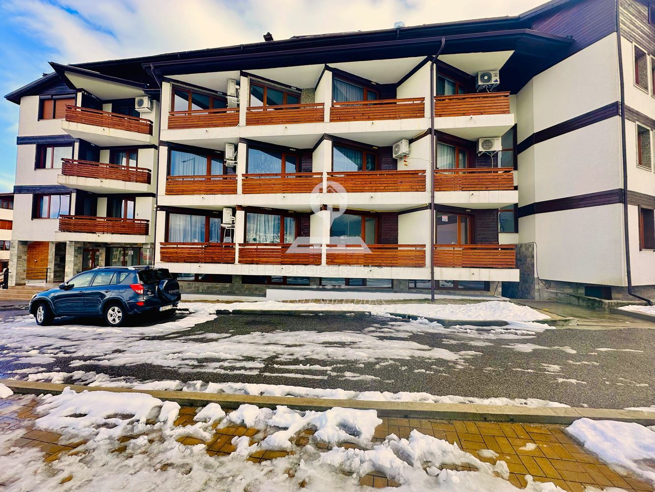 АТЕЛИЕ ЗА ПРОДАЖБА В ЖИЛИЩНА СГРАДА "RIVER SIDE" ГР. БАНСКО - 0