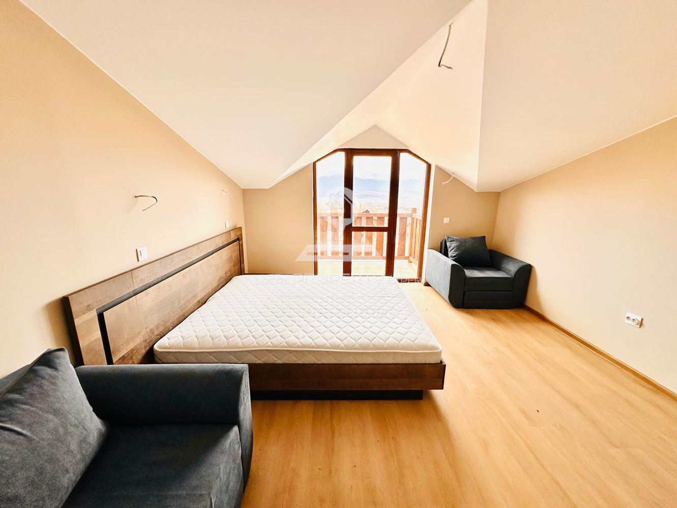 СТУДИО В КОМПЛЕКС 'BANSKO HILLS SIDE' ГРАМАДЕТО, ГР.БАНСКО. - 0