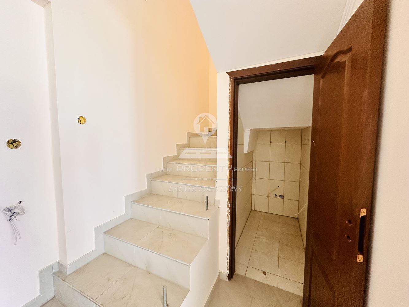 МЕЗОНЕТ С ЮЖНО ИЗЛОЖЕНИЕ В ЖИЛИЩНА СГРАДА "ORCHARD", ГР. БАНСКО - 0