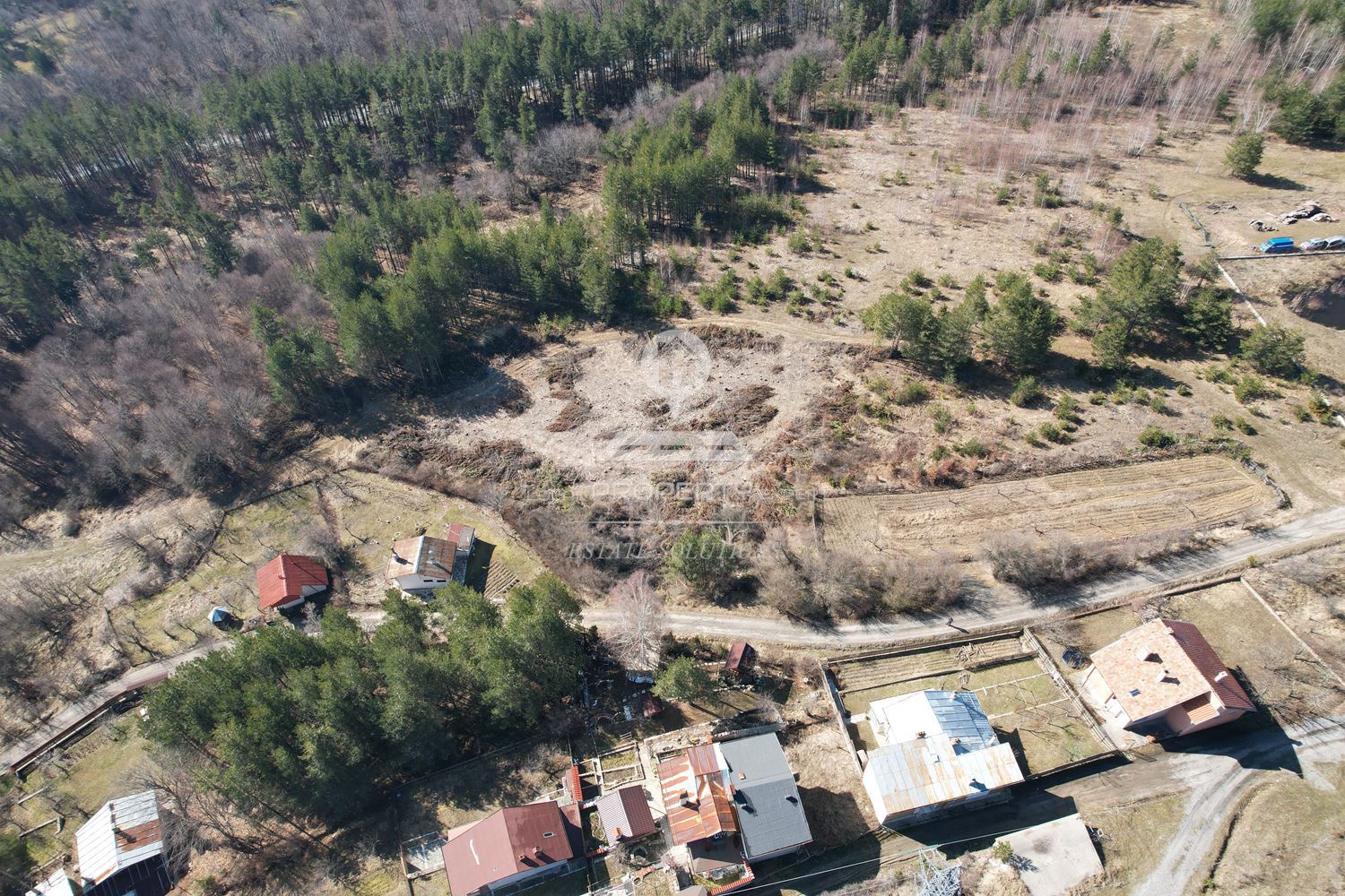 ПАРЦЕЛ ЗА ВИЛНО СТРОЙТЕЛСТВО МЕСТНОСТ ПРЕДЕЛ, РАЙОН РАЗЛОГ. - 0
