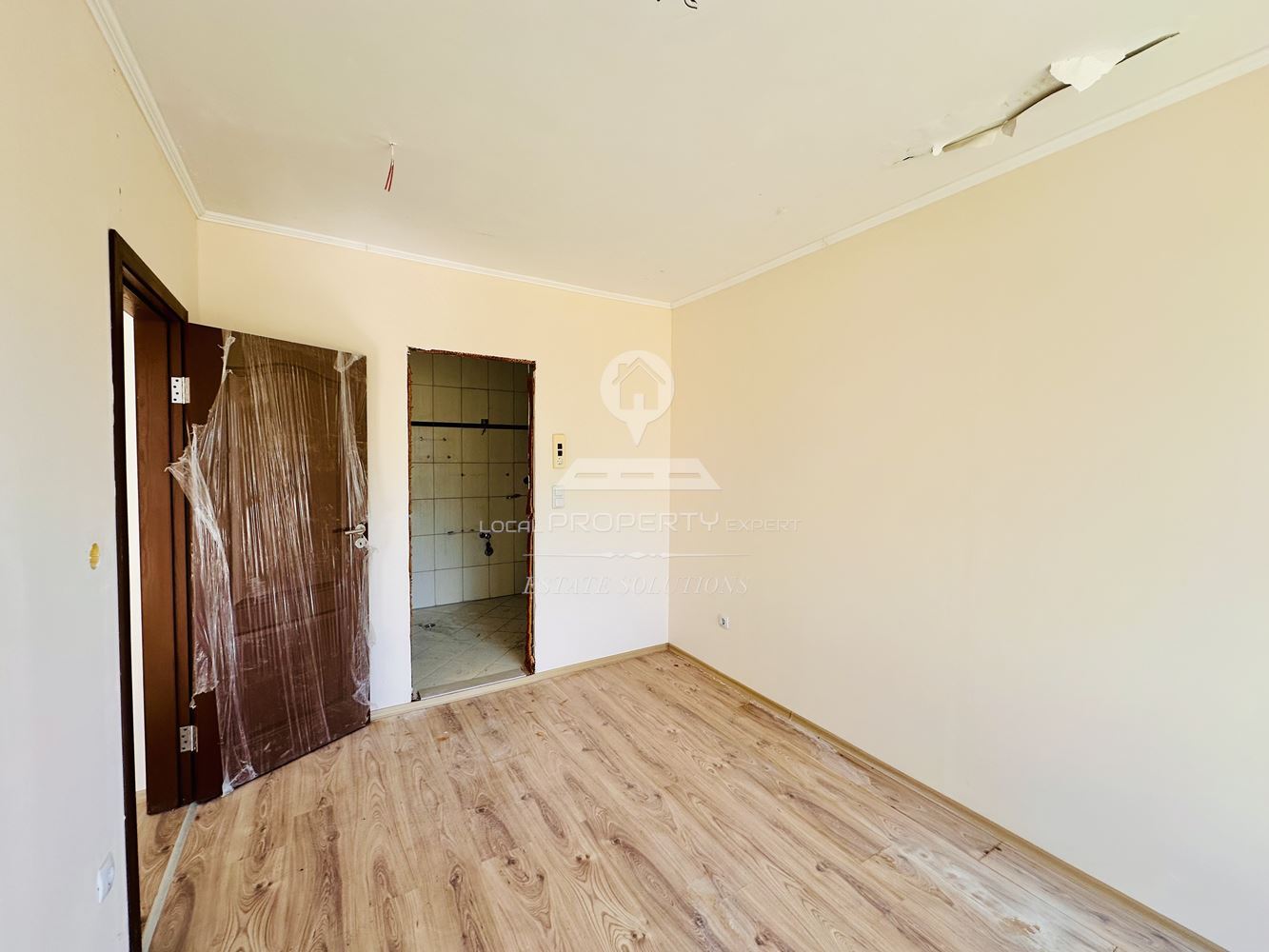 МЕЗОНЕТ С ЮЖНО ИЗЛОЖЕНИЕ В ЖИЛИЩНА СГРАДА "ORCHARD", ГР. БАНСКО - 0