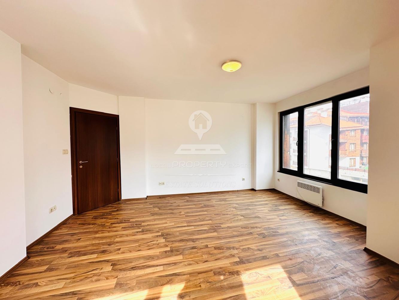 ТРИСТАЕН АПАРТАМЕНТ С ЮЖНО ИЗЛОЖЕНИЕ В ЖИЛИЩНА СГРАДА "РАМАДА 1", УЛ. ''ПИРИН", КВ. ГРАМАДЕТО, ГР. БАНСКО. - 0