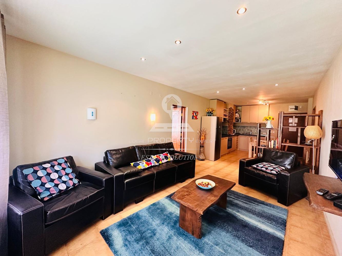 НАПЪЛНО ОБЗАВЕДЕН ТРИСТАЕН АПАРТАМЕНТ С НИСКА ТАКСА ЗА ПОДДРЪЖКА В ЖИЛИЩНА СГРАДА "МАНАСТИРА", УЛ. "НАЙДЕН ГЕРОВ", ГР. БАНСК - 0